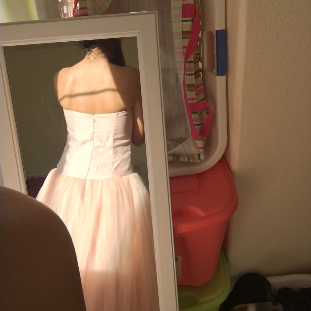 PROM DRESS - Picture 3 of 3